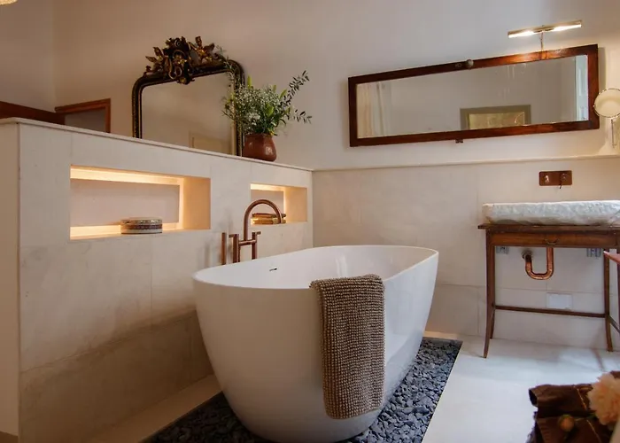 Casa 3*