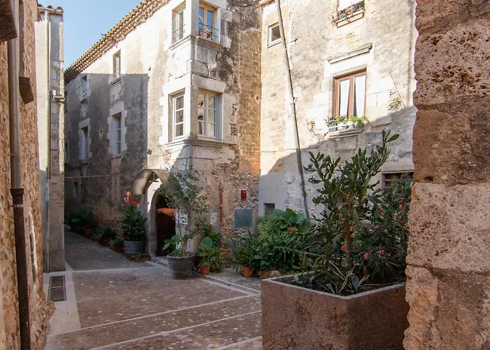 Casa 3* Báscara